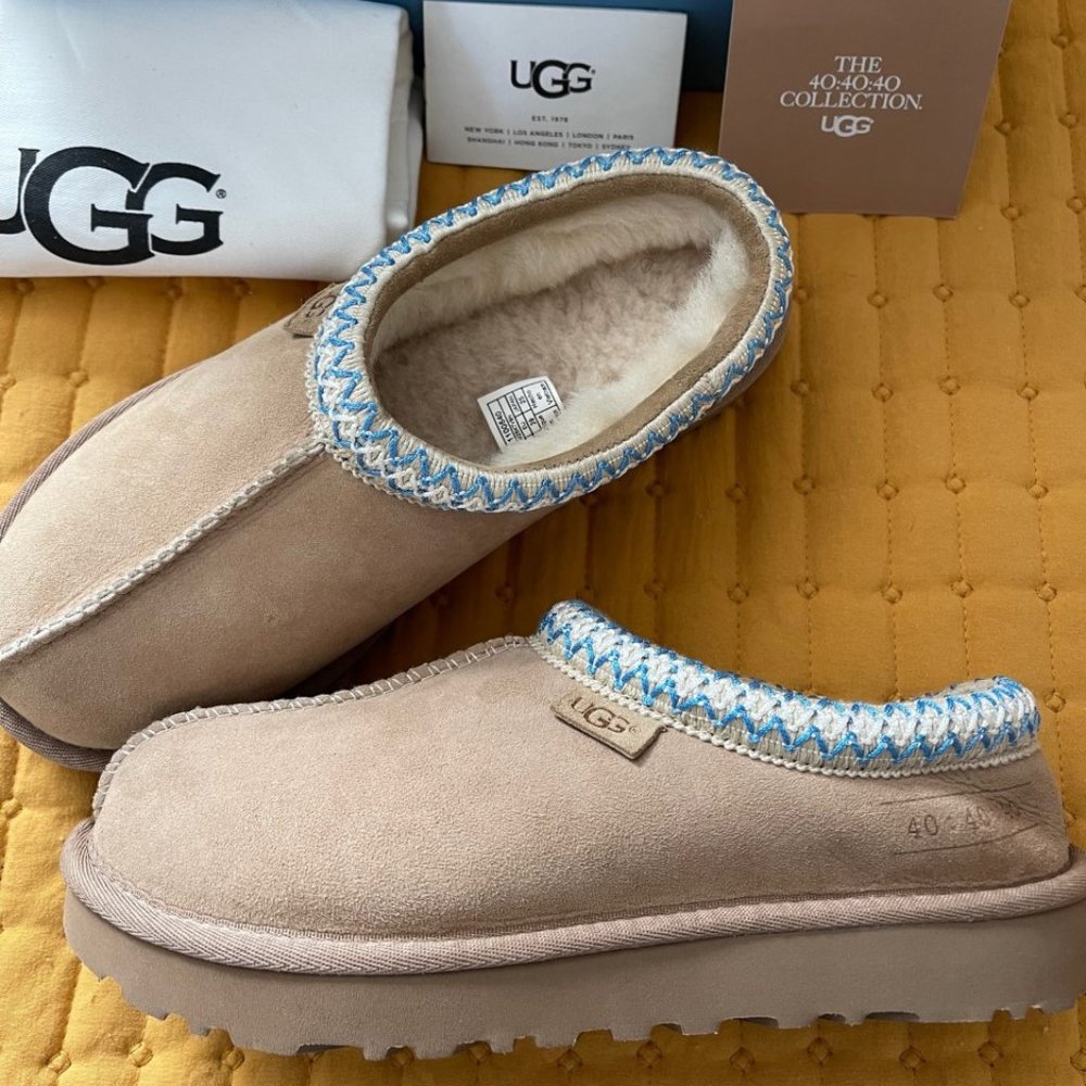 UGG Tassman Shoes Slippers light chestnut with blue stitching authentic